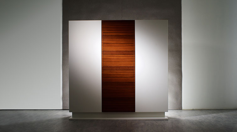 Schuhschrank Große Schuhe - The Door Knockers